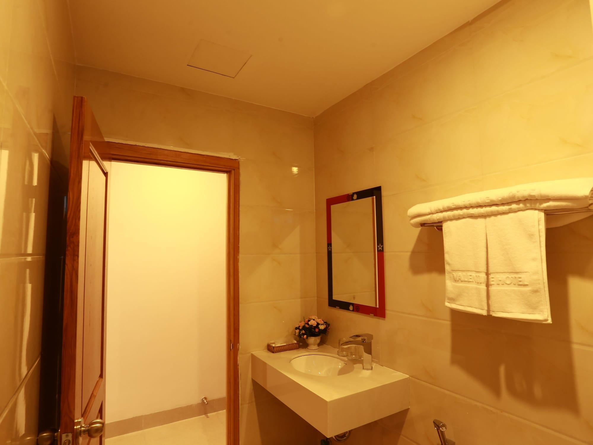 Valentine Hotel Дананг Экстерьер фото
